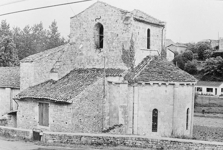 Elévation latérale droite du choeur.