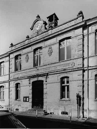 Elévation antérieure, corps central.