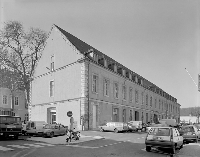 Corps de bâtiment nord, élévation nord et est.
