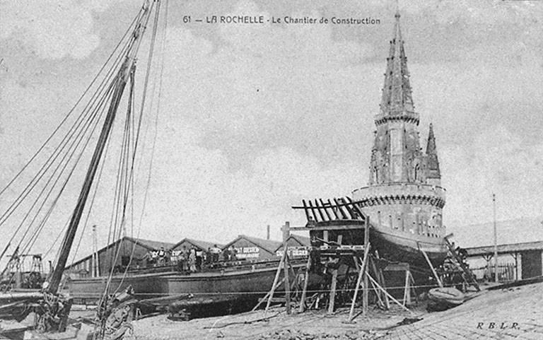 Le chantier de construction navale.