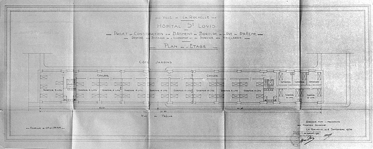 Projet de construction d'un bâtiment en bordure de la rue du Prêche. Plan à l'étage. 4 septembre 1936, par Morguet.