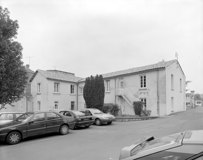 Corps de bâtiment 08 (à l'ouest), élévations sud et est.