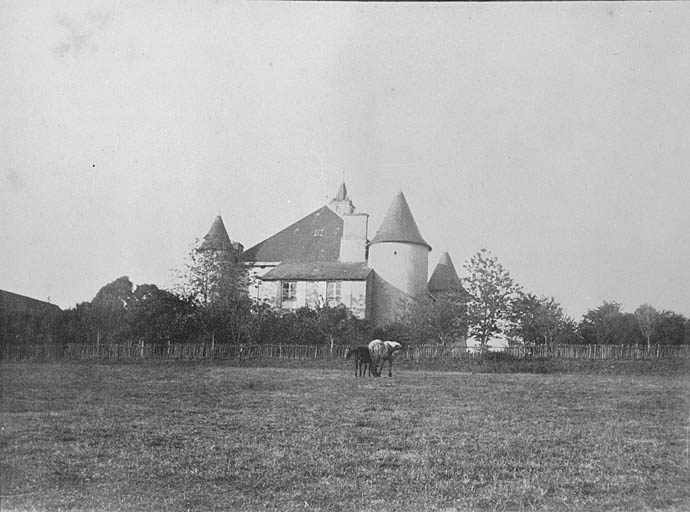 Château, élévation antérieure sud-est.