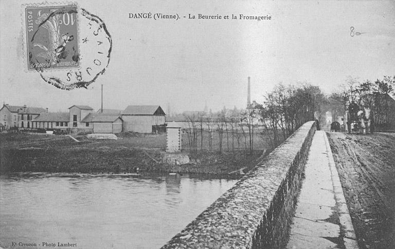 Vue d'ensemble prise de l'ouest. Carte postale.