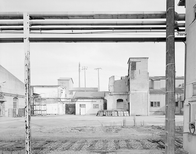 Emplacement du bâtiment renfermant la chambre à plomb, incendié en 1975.