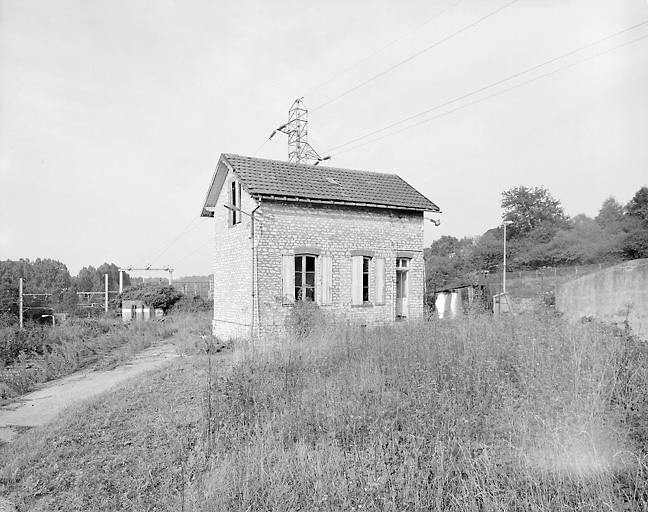 Maison du concierge vue du sud.