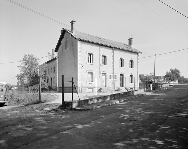 Logements des cadres vues du sud ouest.