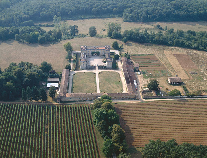 Vue aérienne sud-est.