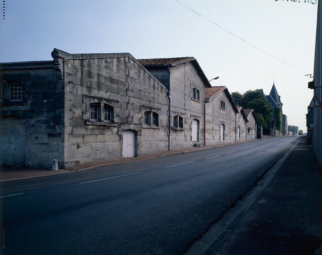 Chais, élévations sur le boulevard.