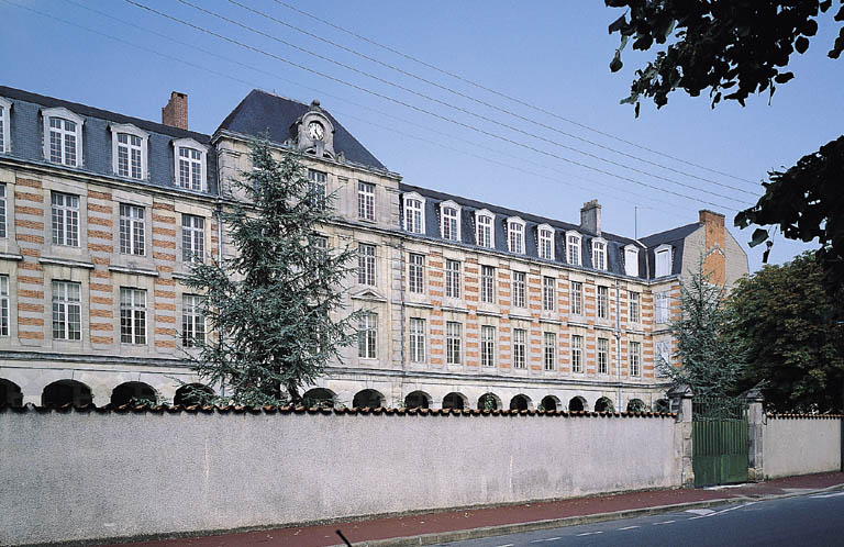 Collège Elysée-Mousnier