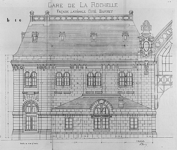 Bâtiment principal, élévation latérale de l'aile côté buffet, en 1911, par Esquié (pl.12).