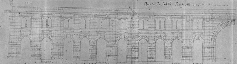 Bâtiment principal, élévation sur les voies de l'aile côté Bordeaux (pl.13).