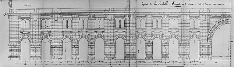 Bâtiment principal, élévation sur les voies de l'aile côté Bordeaux (pl.16).