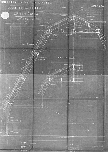 Hall des voyageurs, partie côté Saintes, détails de fermes, en 1913, par Ménard et Gourdon (pl.24).