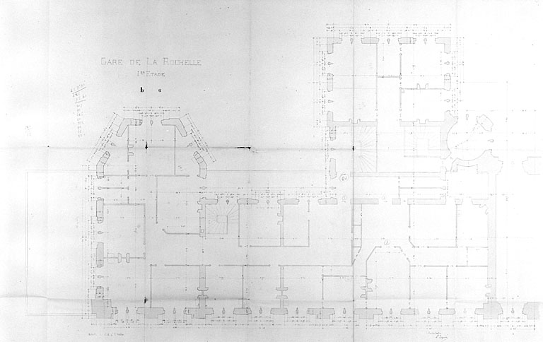 Bâtiment principal, aile côté Bordeaux, plan du 1er étage en 1911, par Esquié (pl.12).