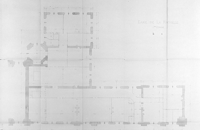 Bâtiment principal, aile côté Nantes, plan du 1er étage par Esquié, en 1920 ? (pl.15).