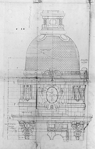 Bâtiment principal, tourelle d'angle, détail de la partie supérieure du dôme (pl.38).