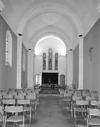 Chapelle, vue vers l'ancien choeur.