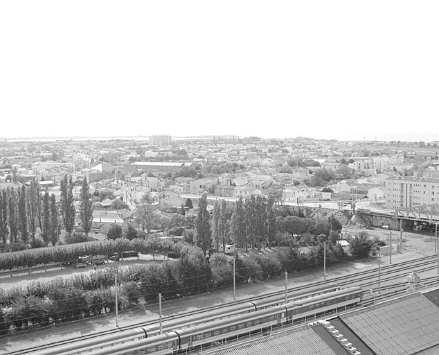 Quartier de Tasdon vu depuis la tour de la gare.