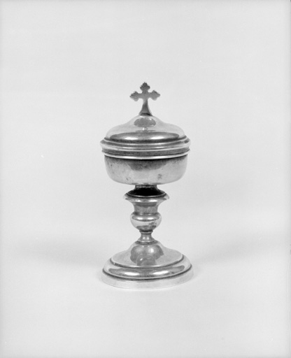 Ciboire des malades
