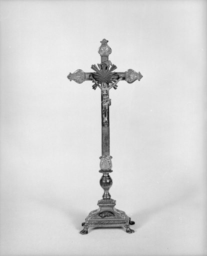 Croix d'autel.