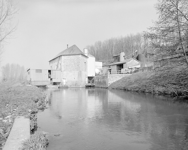 Vue d'ensemble prise du sud ouest.