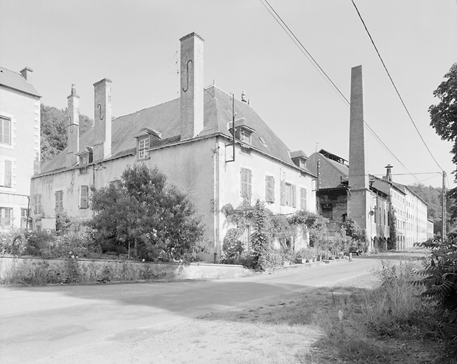 Moulin à papier ; malterie ; brasserie ; minoterie