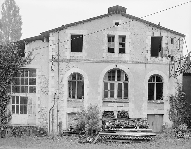 Moulin à papier ; malterie ; brasserie ; minoterie