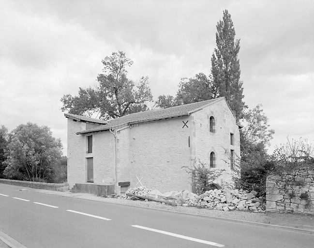 Vue prise du sud ouest.
