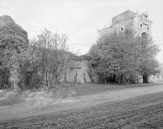 Atelier de fabrication de la distillerie, daté de 1888, vu de l'ouest.