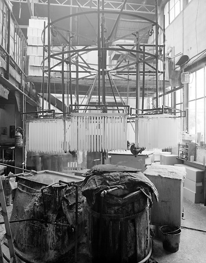 Manège pour le façonnage des bougies à la trempe.