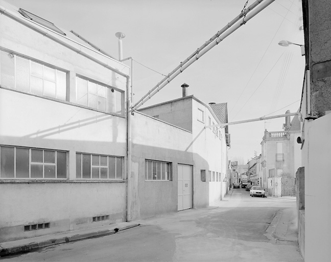 Bâtiments de l'usine de Vassalour le long de la rue Vassalour.