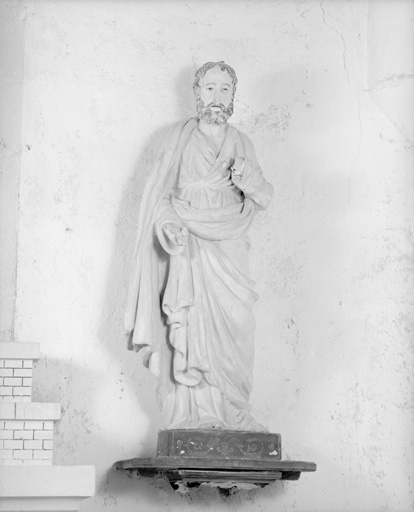 2 statues (petite nature) : Vierge à l'Enfant, saint Joseph.