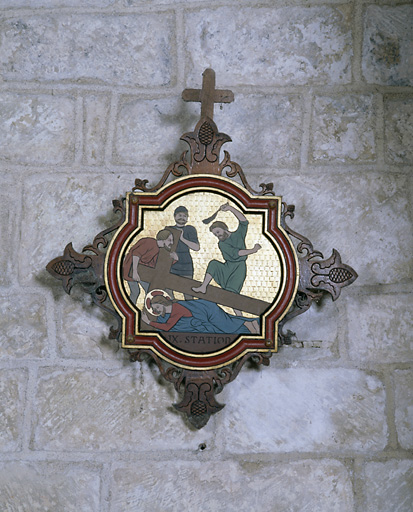 La neuvième station.