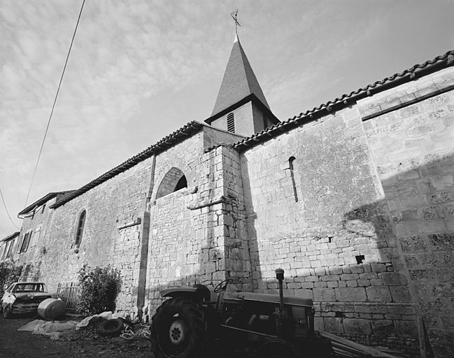 Elévation latérale sud.