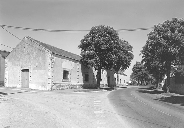 Ancien chai vu du sud.