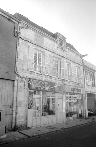Façade.