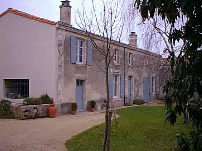 Logis, élévation antérieure.