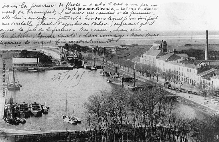 Vue générale du port avant 1915.