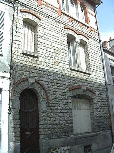 Façade.