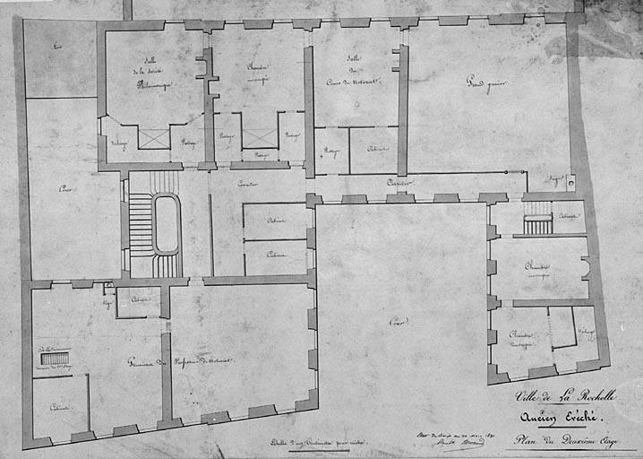 Ensemble de trois plans reliés. Plan du deuxième étage. Etat des lieux du 30 mars 1831, par A. Brossard.