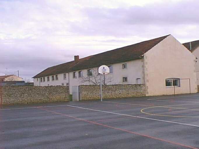 Bâtiment des classes, élévation postérieure