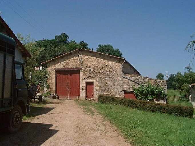 Grange, élévation antérieure, vue prise de l'est.