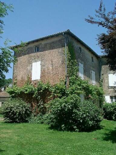 Nouveaux logis, partie gauche, élévations antérieures et latérale, vue prise du sud-ouest.