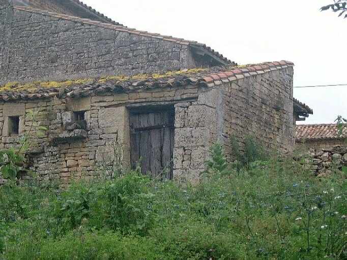Poulailler, élévation antérieure, vue prise de l'est.