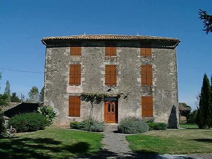 Logis, élévation antérieure, vue prise du sud.