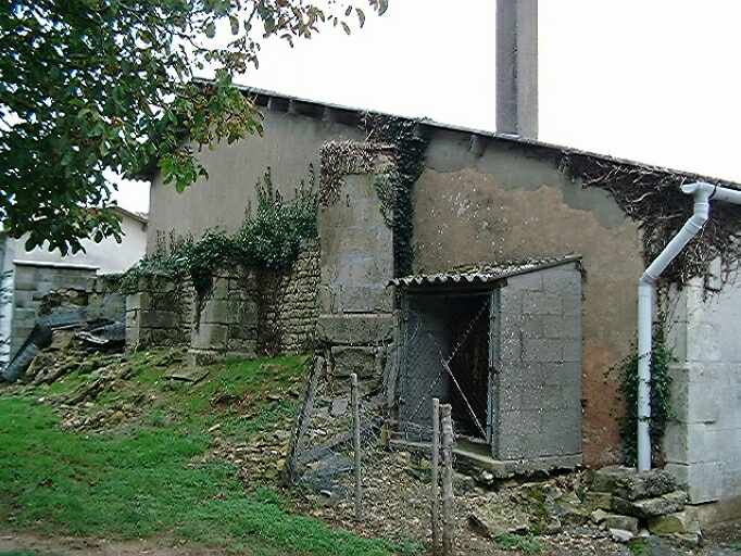 Elévation postérieure, prise du sud-ouest.
