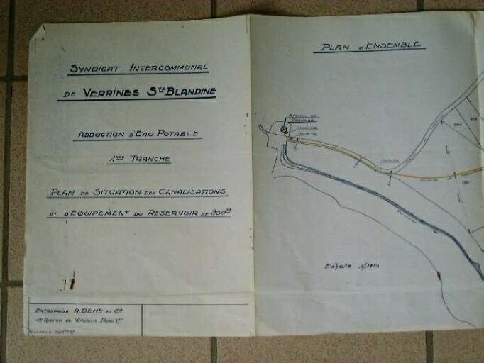 Projet de construction, plan de situation des canalisations.