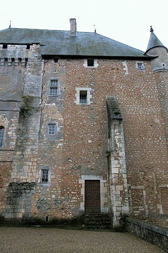 Donjon, élévation nord.