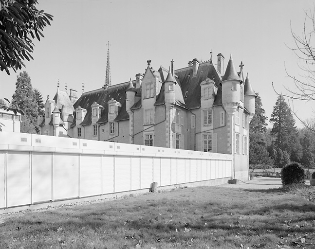 Logis, élévation postérieure vue du nord-ouest.